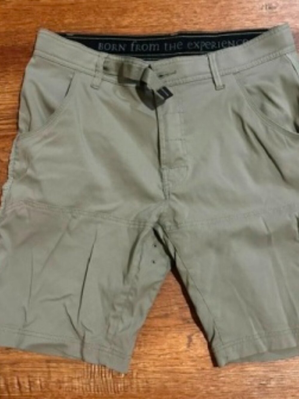 Men's Prana Shorts  32 Tan